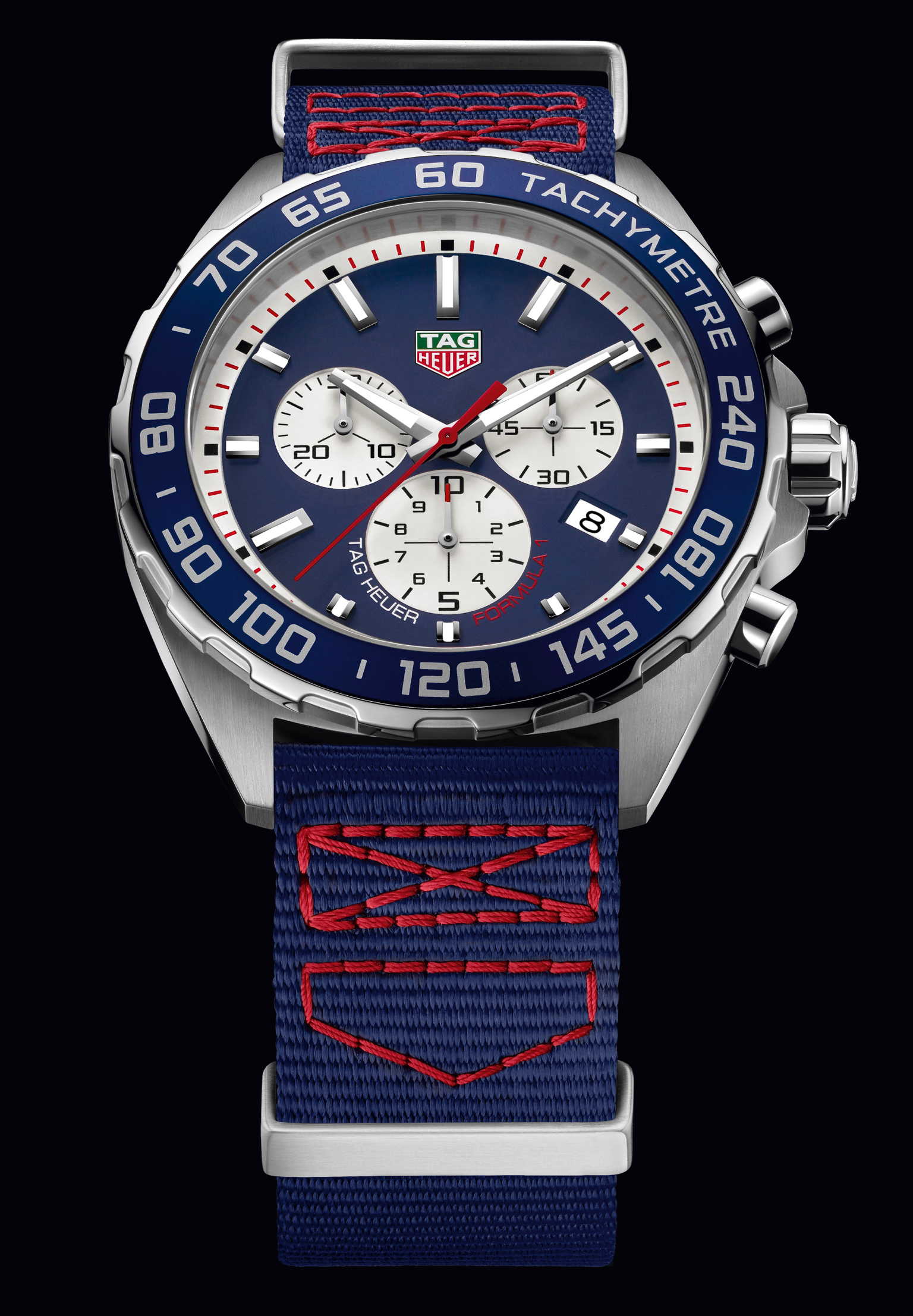 CAZ1018.FC8213 THF1 SPECIAL EDITION RED BULL TEXTILE STRAP - PACKSHOT 2016