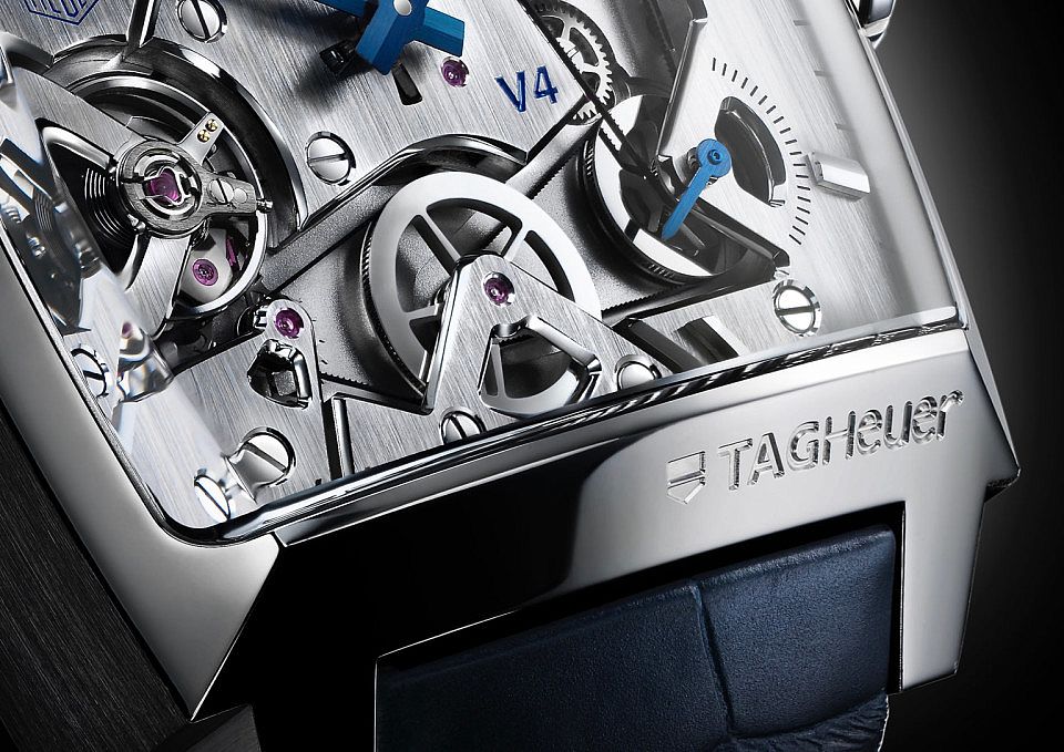 TAG_Heuer_Monaco_v4_-_Casefront_close-up_view_3