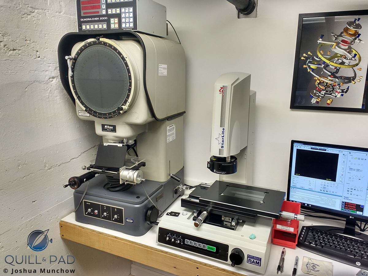 Optical comparator (left) in the comprehensively equipped RGM workshop