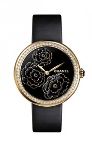 Chanel-Mademoiselle-Prive-Decor-Camelia-Maki-e_560