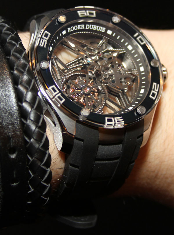 Roger-Dubuis-Pulsion-watch-16