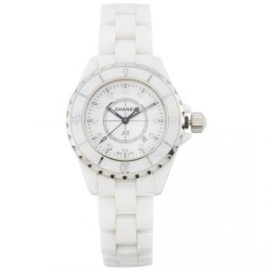 Chanel-J12-Ceramic-Diamond-Watch_9325_front_zoom